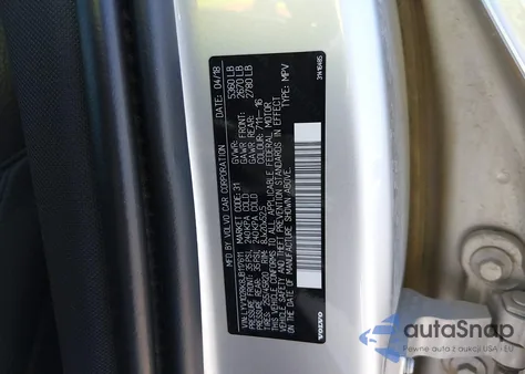 2018 Volvo Xc60 T5 Momentum from USA, damaged, VIN LYV102RK8JB117611